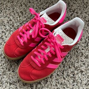 Adidas Women's Gazelles - pink and red